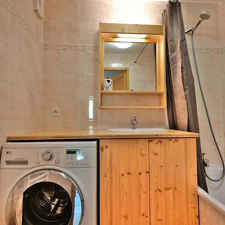 Apartment Confortable 4 Pieces Pour 6 Pers. Proche Telecabines Avec Garage - Fr-1-458-256